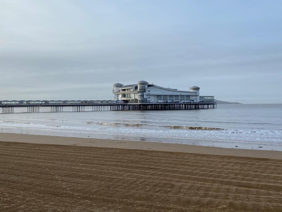 Westons Hideaway, 2 Bed, Free Parking, 6 Mins Walk To Beach, Exterior photo